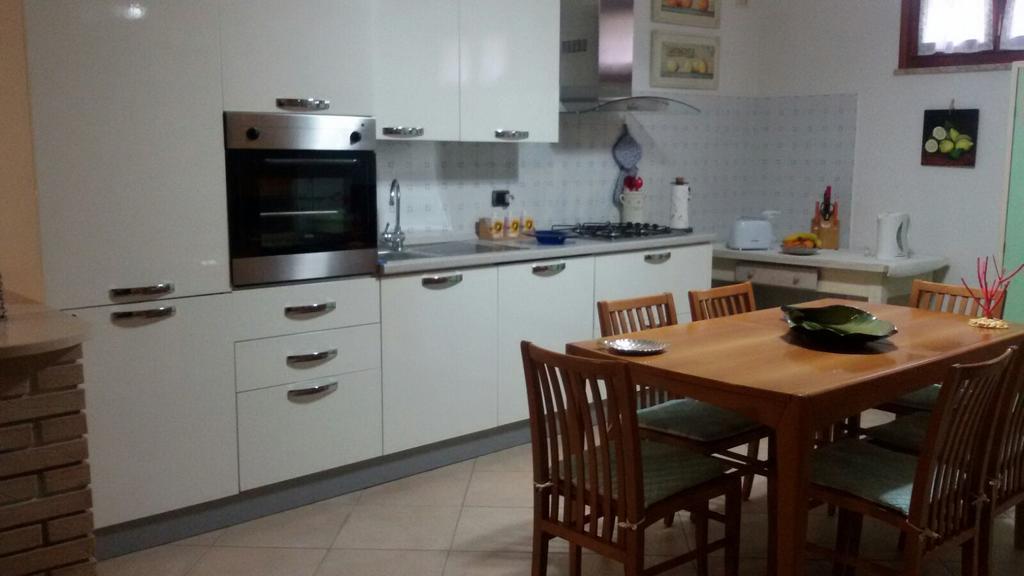 Robert House Apartment อาลเกโร ภายนอก รูปภาพ